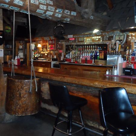 Мотель The Jack Saloon Лоло Экстерьер фото